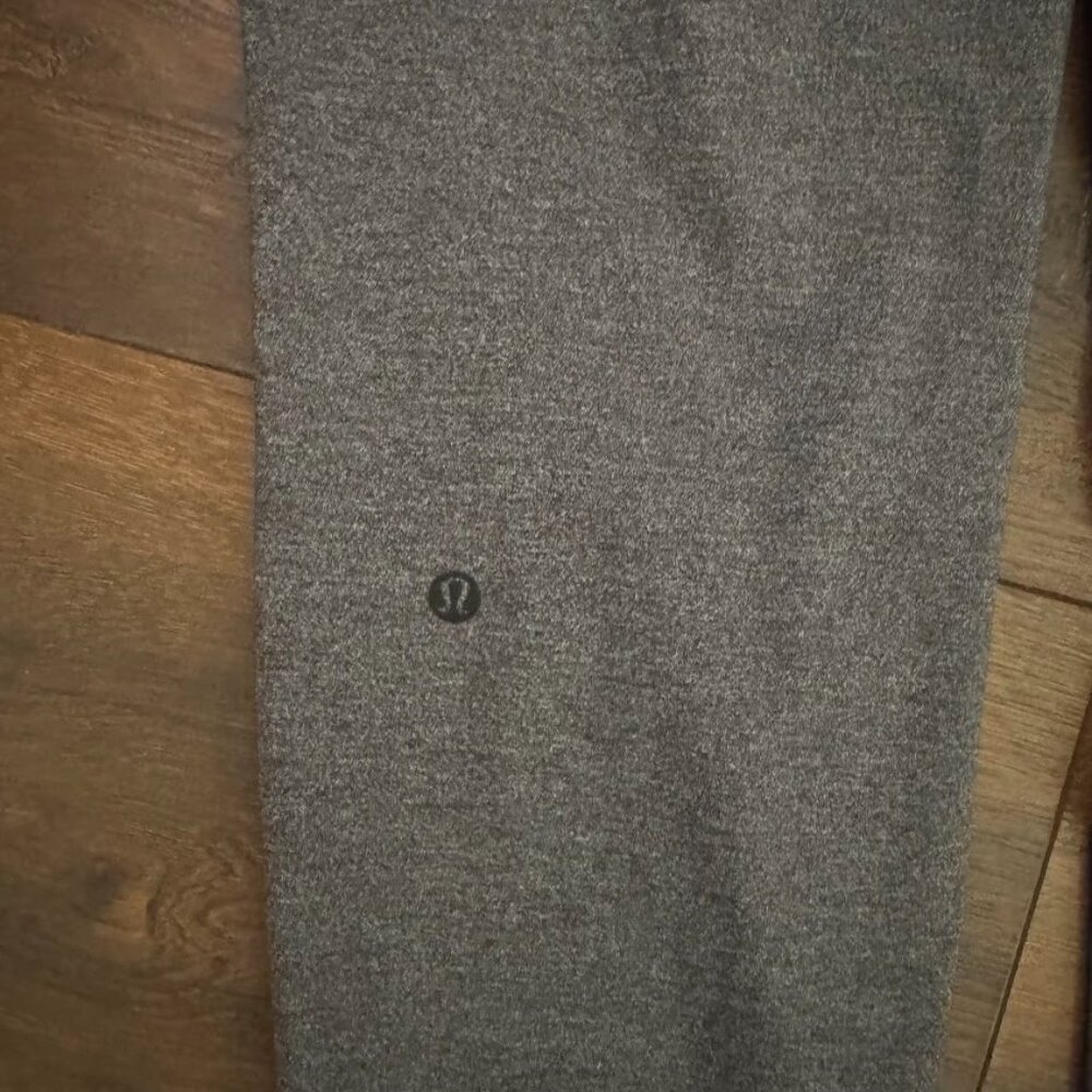Lululemon Women’s On The Fly Pants Joggers Drawstring Gray - Picture 6 of 6